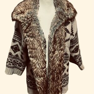 Love21 Aztec Pattern Faux Fur Shawl Collar Cardigan | Winter Knit | Small